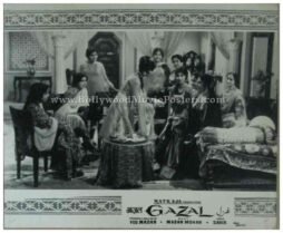 gazal-1964-meena-kumari-sunil-dutt-old-bollywood-movie-stills-photos-18.jpg