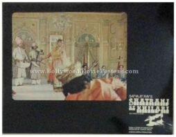shatranj-ke-khiladi-1977-satyajit-ray-movie-stills-photos-buy-film-posters-for-sale-5.jpg