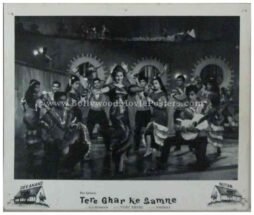 tere-ghar-ke-samne-1963-dev-anand-old-photos-stills-black-white-lobby-cards-12.jpg