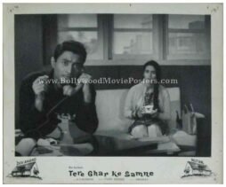 tere-ghar-ke-samne-1963-dev-anand-old-photos-stills-black-white-lobby-cards-13.jpg